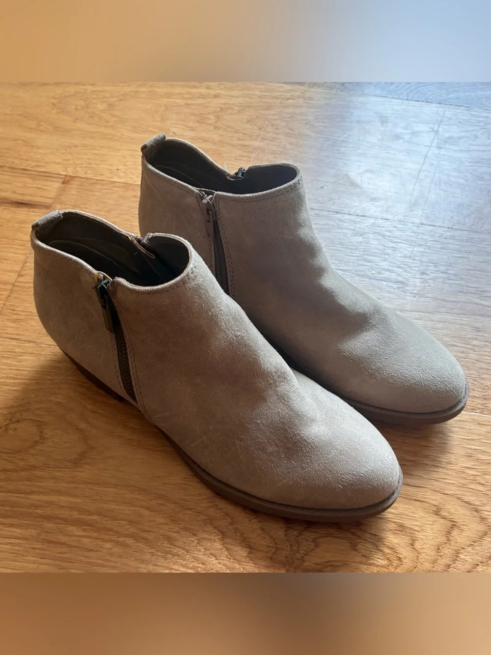 Carlos by Carlos Santana Brie booty women 8 Taupe Suede Ankle Booties